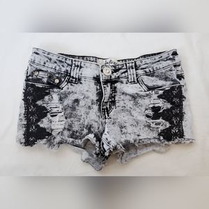 Buckle Daytrip Capricorn Acid Washed Denim Jean Shorts Size 28